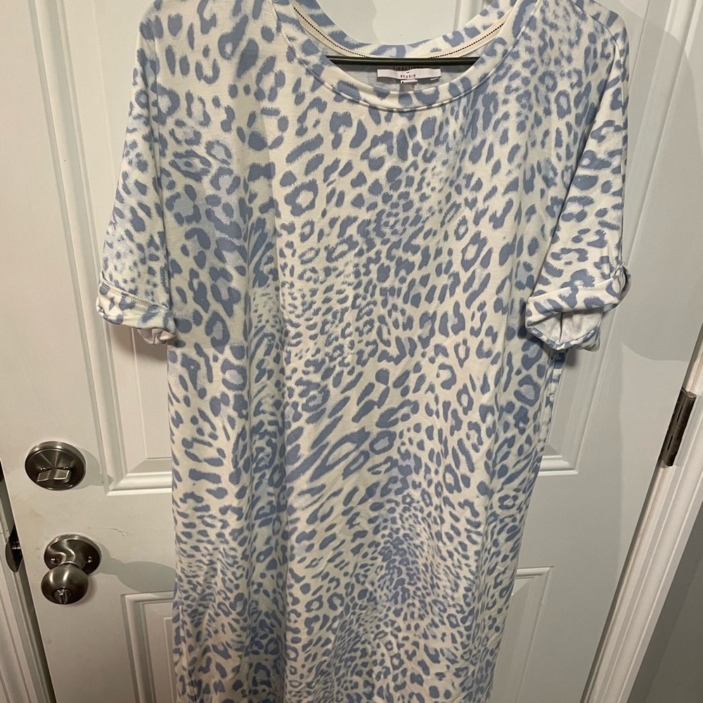 Blue and white leopard dress